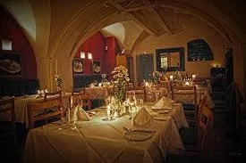 ef16 Restaurant
