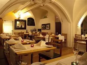 ef16 Restaurant